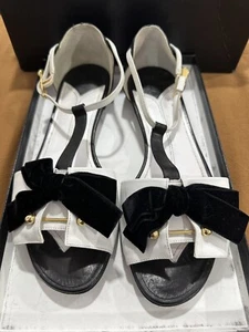 Chanel Cc Bow Satin Flats Sandals Size38 Black/white - Picture 1 of 4