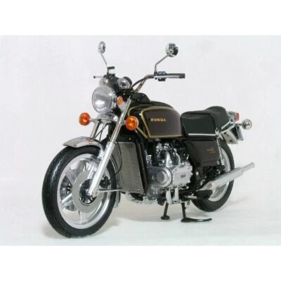 Minichamps scala 1/12 Honda Gold Wing GL1000 (K3) 1978 Candy Maroon 122161610 - Immagine 1 di 2