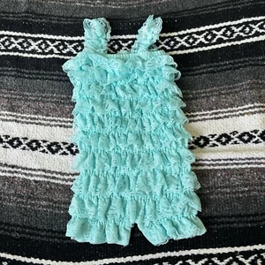 VINTAGE BLUE LACE RUFFLE ONE PIECE ROMPER OUTFIT NEWBORN DOLL - Picture 1 of 3