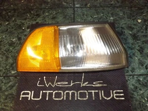 90-93 OEM USDM Acura Integra DA 041-3843 corner position signal light lamp FR - Picture 1 of 6