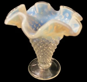 Vintage Fenton Hobnail Moonstone Opalescent Glass Vase Fluted Edge 5.5” - Picture 1 of 7