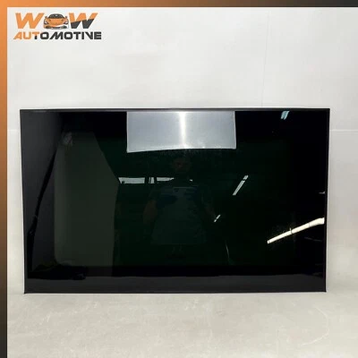 08-14 MERCEDES-BENZ W204 C350 SEDAN CENTER PANORAMIC ROOF SUNROOF GLASS OEM - Image 1 of 4