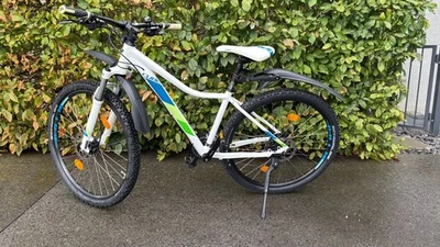 CUBE Women Access EAZ 27,5", weiss/grün, kaum gefahren!!! - Bild 1 von 4