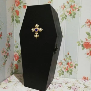 Pullip Seira Seira-chan Mint with Box (wooden black painted coffin) - Picture 1 of 24