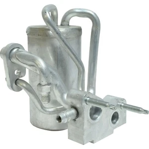 A/C Receiver Drier Remplace International 4100,4200,4300.7300,prostar ,070818, - Foto 1 di 3