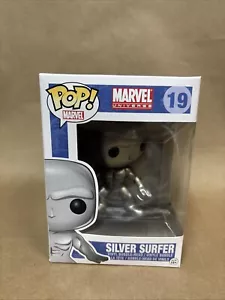 Funko Pop! Marvel Universe Silver Surfer #19 Vaulted - Imagen 1 de 6