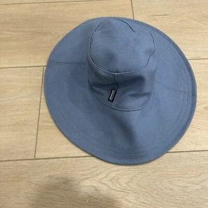 Patagonia Wide Brim Hat Reversible Blue White Siz L - Picture 1 of 6
