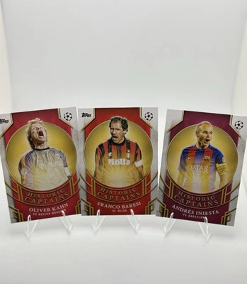 ¡Capitanes históricos de fútbol Topps 2025 Iniesta, Kahn, Baresi!! Foto 1 de 4