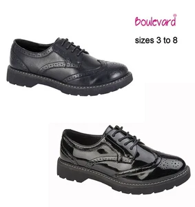 Boulevard L963 Womens 4 Eyelet Brogue Shoe sizes 3 to 8 - POST FREE - Picture 1 of 5