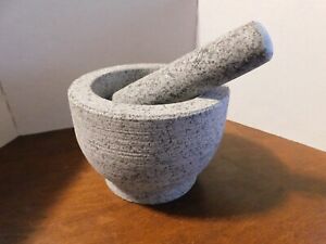 NEW 5.5" Granite Mortar and Pestle--for Guacamole, Spice Grinding & Salads--NICE