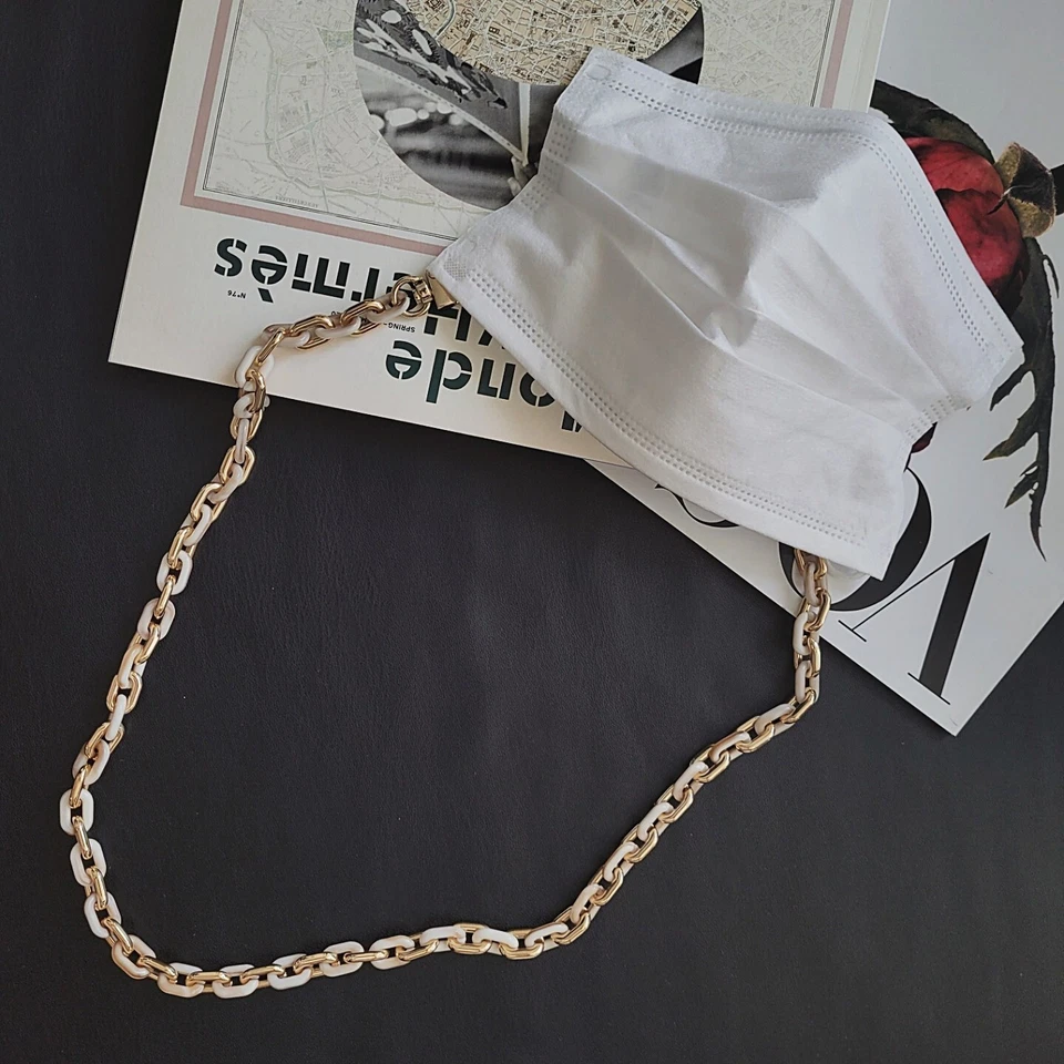 Cadena Acrílica Marfil Máscara Facial Collar Anteojos Soporte Cordón Vendedor de EE. UU.  Foto 1 de 4