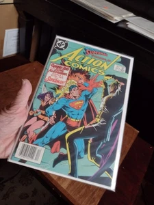 DC Action Comics #562 Superman Queen Bee King Alex Newsstand! NM - Picture 1 of 6