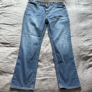Ariat Herren Jeans Relaxed Boot Cut M4 Größe 42x36 dicke Nähte - Bild 1 von 12