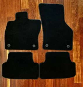 VW OEM MK7 MK 7.5 Golf GTI Black Carpet Floor Mats 2015 to 2019 - Bild 1 von 2