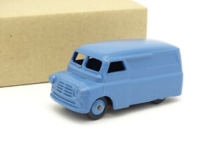 Dinky Toys England R 1/43 - Bedford Van Bleu