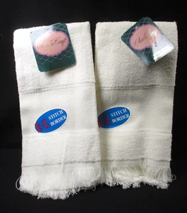 2 Charles Craft Velour Fingertip Towels - White - 14 Ct - Easy Stitch - READ - Picture 1 of 3