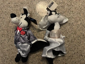Vintage 1999 Pepe Le Pew GROOM Penelope BRIDE Warner Bros Bean Bag Wedding Set - Picture 1 of 2