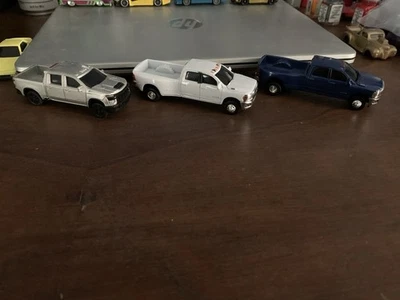 Lote de 3 camiones Ertl 🔥 👀 Foto 1 de 4