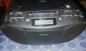 Sony Boombox CFD-S50 Radio AM/FM Stereo CD Cassetta Funzionante Buono - Foto 1 di 4