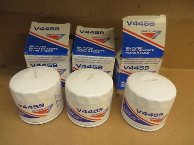  # V4459 new GROUP 7 OIL FILTER - Group of 3 PIECES - fits KIA, HYUNDAI, MOPAR - Image 1 of 3