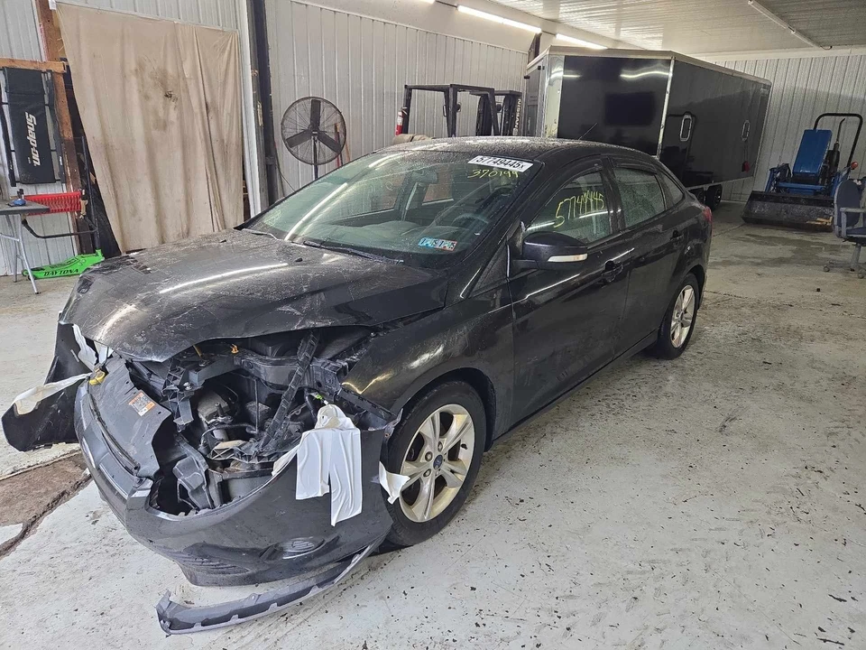 Used Fuel Pump fits: 2014 Ford Focus Pump Assembly gasoline 2.0L w/o turbo VIN 2 Foto 1 de 4