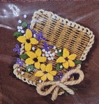 Jiffy Stitchery Embroidery Black-Eyed Susans on a Basket Vintage Kit 1980 - Image 1 of 4