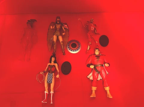 DC Direct Kingdom Come Figure Lot- Wonder Woman ,Flash,Shazam,Deadman Cover