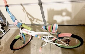 Tween Girl’s Bicycle - Picture 1 of 1