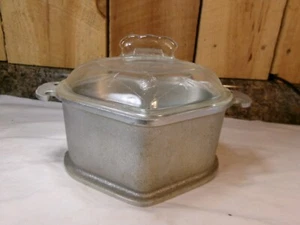 Vintage Guardian Service Cast Aluminum Triangle Heart Shaped Roaster Pan w/Lid - Picture 1 of 8
