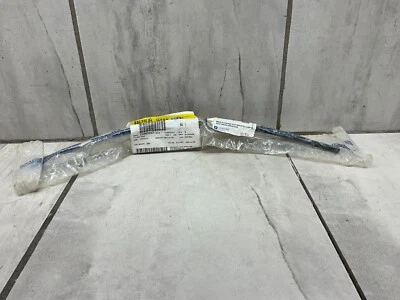 GM NUEVO OEM 2011-14 Silverado 2500 HD componentes de parachoques - relleno exterior 25883357 Foto 1 de 3