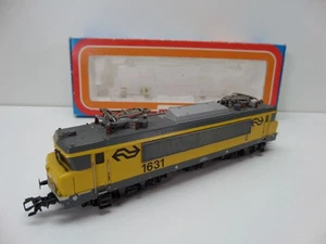 Märklin 3326 H0 Electric locomotive 'Voorburg' 1600 of the NS - DIGITAL - Foto 1 di 20