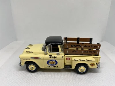 Matchbox Collectibles 1957 chevy 3100-dixie gas parts & service 1:43-yrs05 - Image 1 of 4