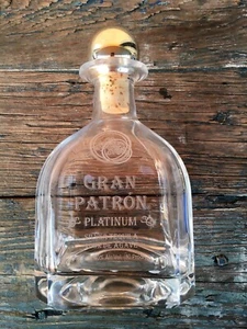 GRAN PATRON PLATINUM SILVER TEQUILA 100% AGAVE GLASS EMPTY BOTTLE & STOPPER - Picture 1 of 13