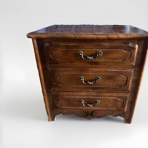 Ethan Allen Country French 3 Drawer Night Stand End Table - Picture 1 of 3