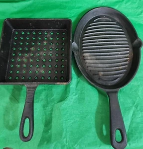 LOT OF 2 VINTAGE CAST IRON VEGGIE AND FAJITA PANS - Picture 1 of 4