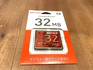 BUFFALO RCF-X32MY Compact Flash Compatible with Windows XP 32MB 3D x 36W x 43Hmm - Picture 1 of 12