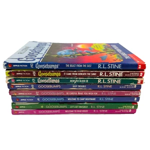 Goosebumps 90s R.L Stine Bundle Lot of Fiction Horror Childrens Apple Books x 8 - Picture 1 of 10