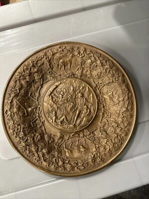 Bronze Repousse Charger Plate Native Indians Settlers Animals Colonial Foto 1 de 4