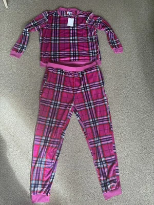 LINEA Pink Tartan Soft Velour Pyjama Set Size 16-18 BNWT  - Image 1 of 4