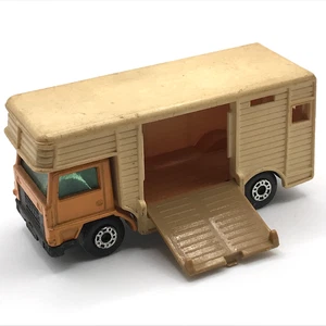 Lesney Matchbox Superfast No. 40 Horse-Box 1977 Orange/Tan - Made In England - Picture 1 of 9