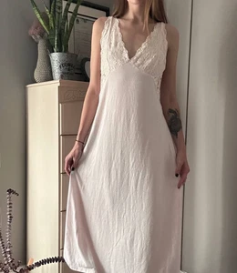Jones New York Nachthemd hellrosa Spitzenbesatz Gr. L Maxi Schlupfkleid Viskosemischung - Bild 1 von 12