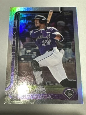 2025 Topps update Rainbow Foil Thairo Estrada US-339 - Image 1 of 3