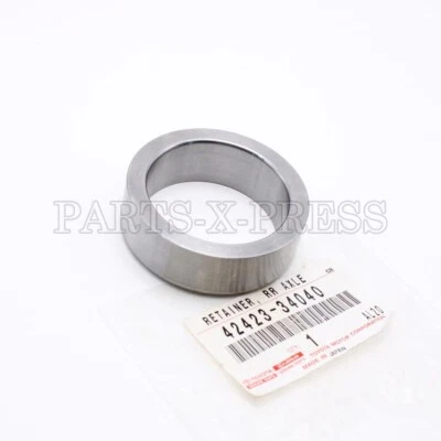 42423-34040 NEW GENUINE OEM TOYOTA TUNDRA LEXUS LX570 REAR AXLE BEARING RETAINER - Изображение 1 из 4
