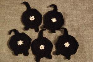 New Handcrafted Crochet Solid Black Fun Cat Butt Coasters Set Of 4 - Picture 1 of 7