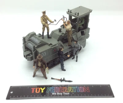 LOTE de cortador y figuras Hasbro Indiana Jones & The Kingdom cráneo de cristal jungla Foto 1 de 4