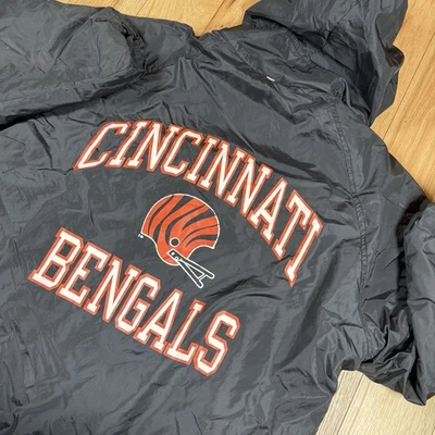 Chaqueta de Colección Champion Cincinnati Bengals Para Hombre Grande Forrada Térmica Hecha en EE. UU. Foto 1 de 4