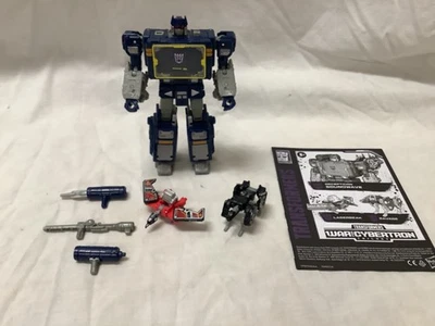 Transformers WFC  trilogy Soundwave with Laserbeak and Ravage. Walmart exclusive - Image 1 of 4