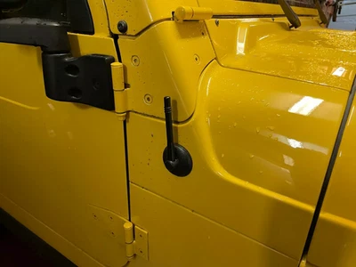 Radio mástil de antena negro corto de 4" para Jeep Wrangler 87-06 YJ/TJ 1987-1997-2006 Foto 1 de 4