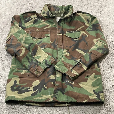 Chaqueta Rothco Ultra Force Para Hombres Mediana Militar Bosque Camuflaje Ejército de Estados Unidos Abrigo de Campo Foto 1 de 4