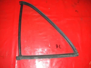 Disco Triangolare Disco Posteriore Sinistro Chiaro Mercedes W123 1237351909 - Foto 1 di 1